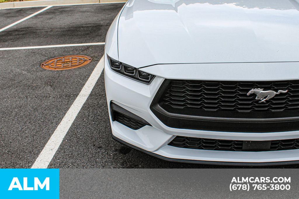 Used 2025 White Ford EcoBoost Premium image 12