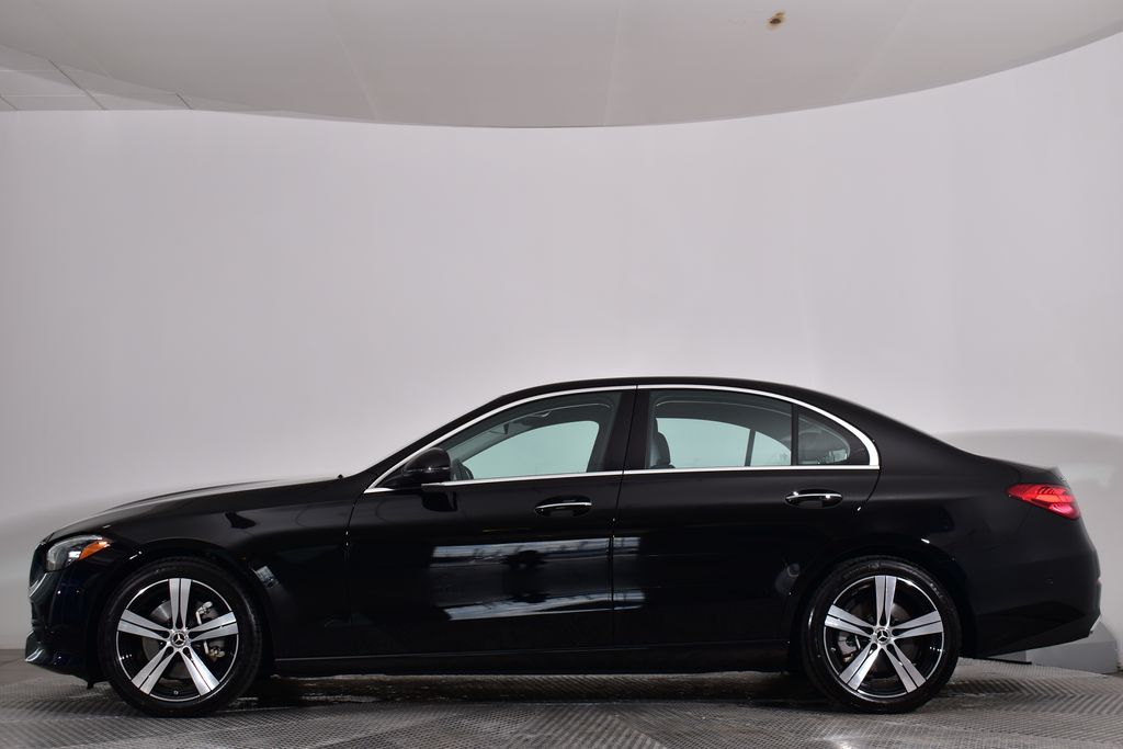 Thumbnail: 2025 Mercedes-Benz C-Class - 2