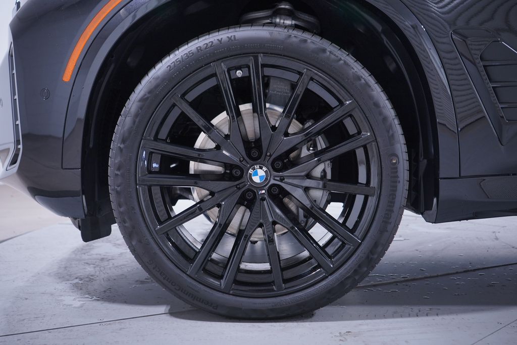 Thumbnail: 2026 BMW X5 - 2