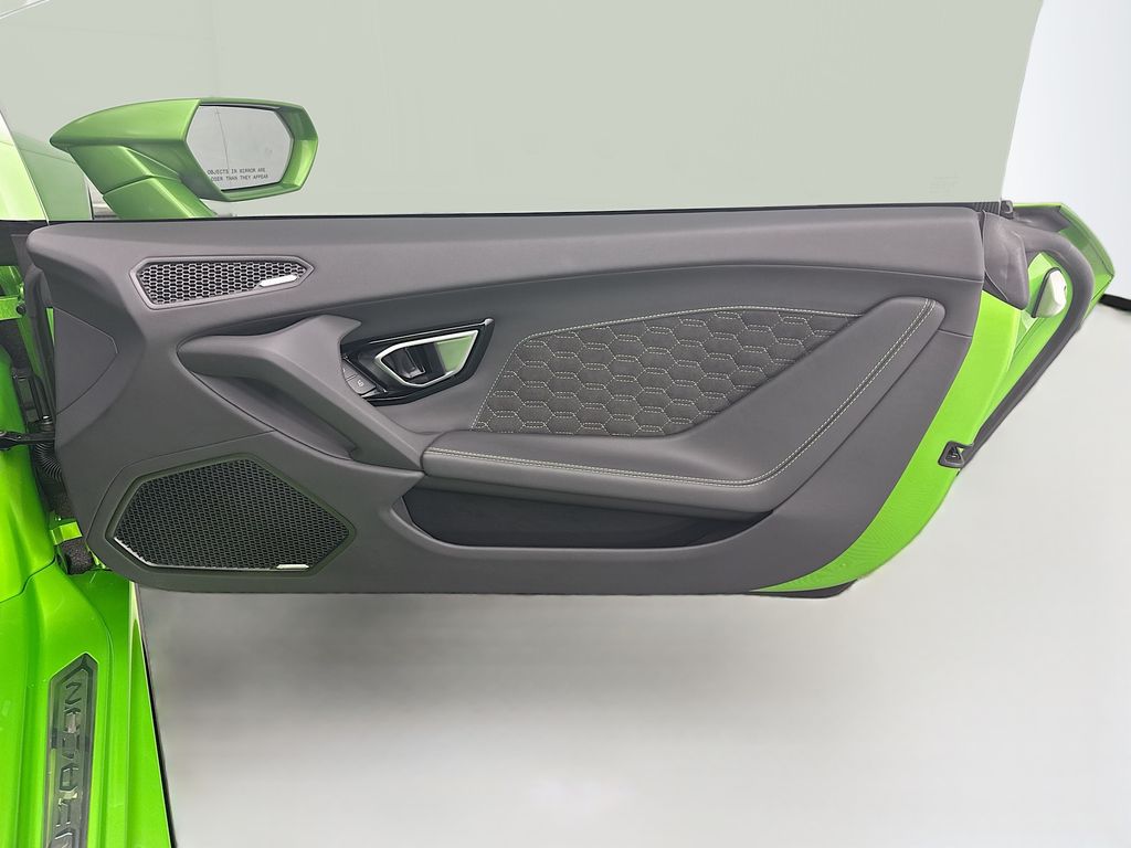 Thumbnail: 2021 Lamborghini Huracan - 22