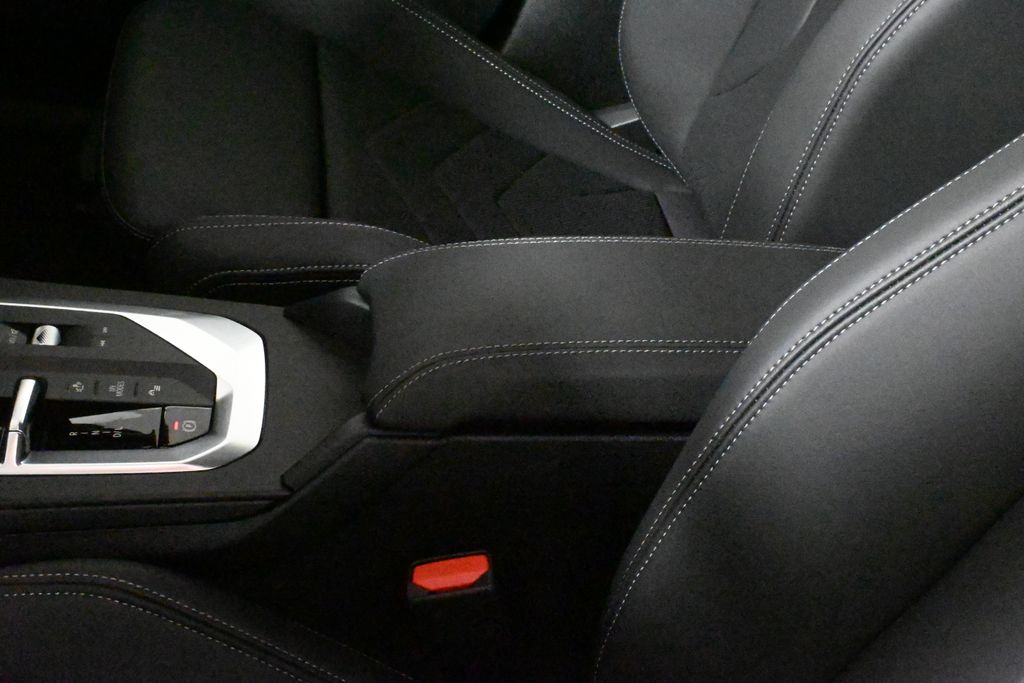 Thumbnail: 2026 BMW 2 Series - 25