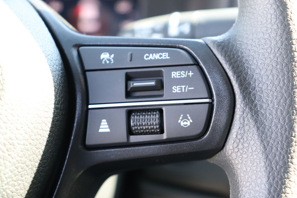 2025 Honda Accord LX 27