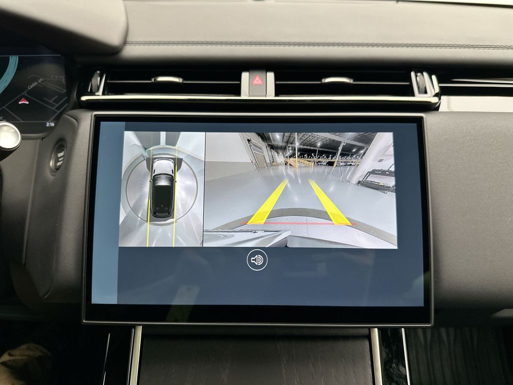Thumbnail: 2026 Land Rover Range Rover Velar - 28