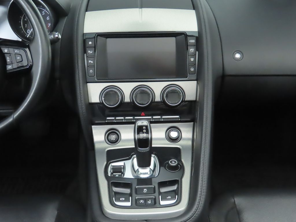 Thumbnail: 2016 Jaguar F-Type - 22