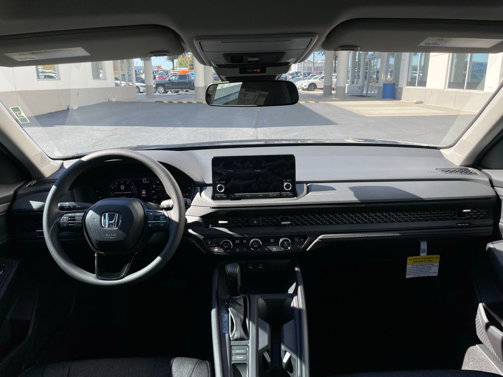 Thumbnail: 2025 Honda Accord - 10