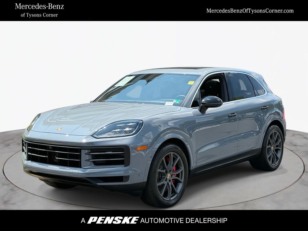 Thumbnail: 2024 Porsche Cayenne - 1