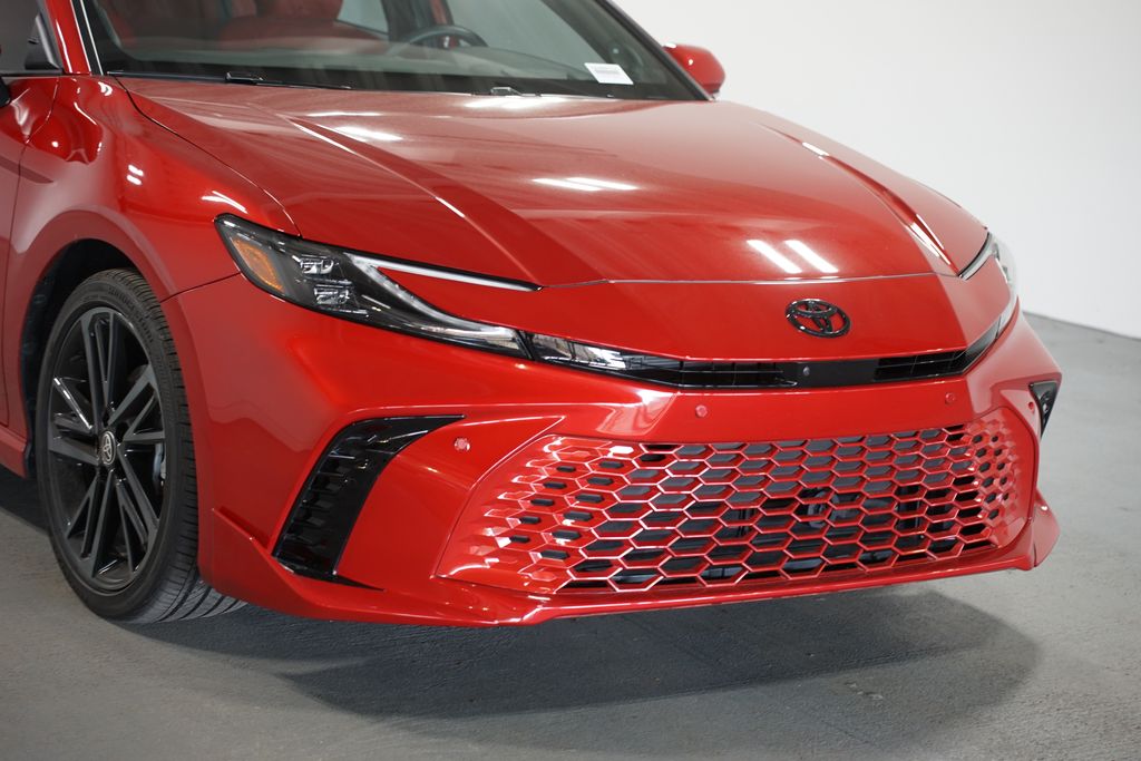 Thumbnail: 2025 Toyota Camry - 4