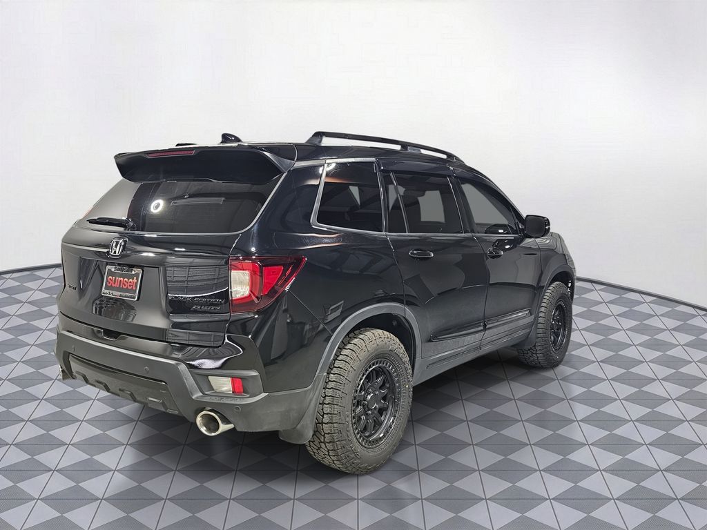 Used 2024 Black Honda Black Edition image 10