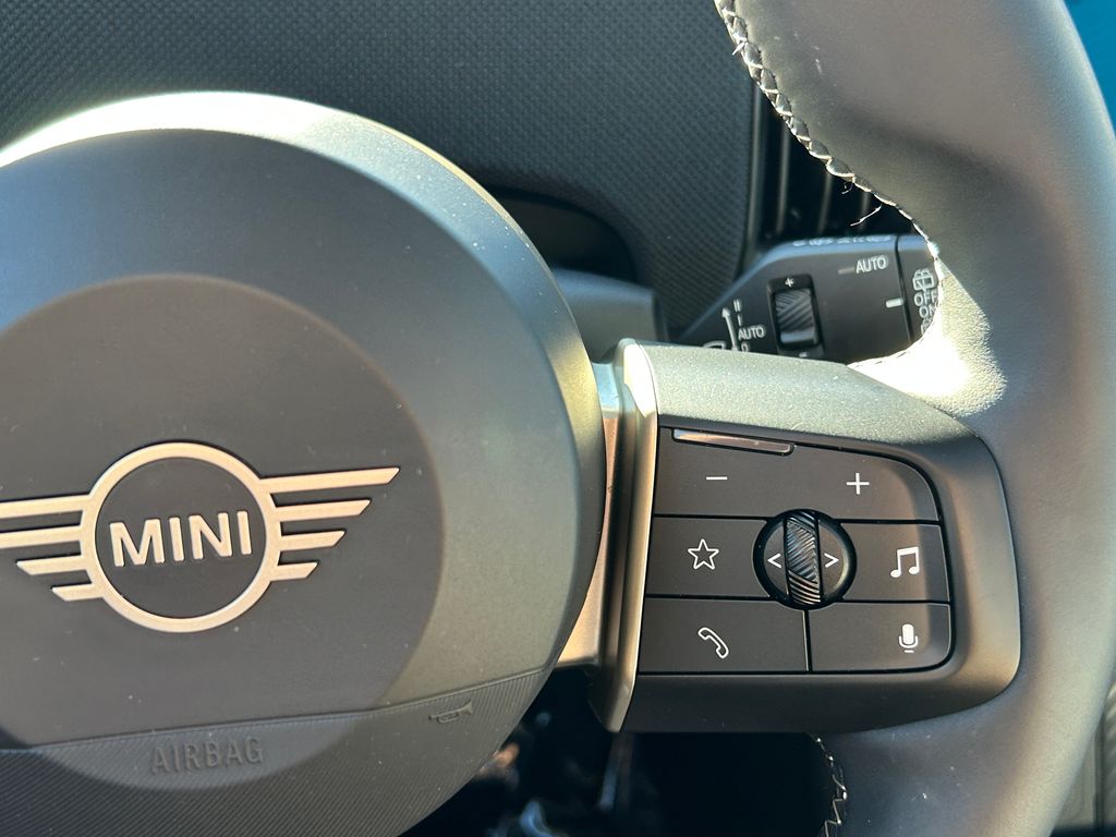 Thumbnail: 2025 MINI Cooper - 20