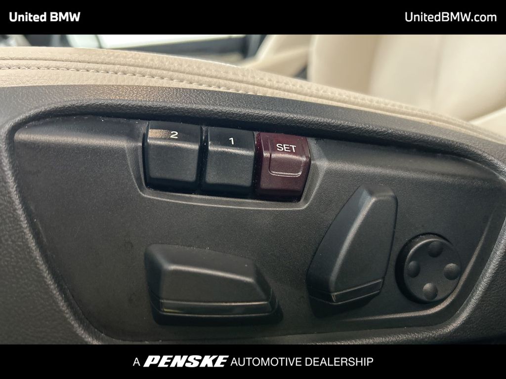 Thumbnail: 2018 BMW X1 - 12