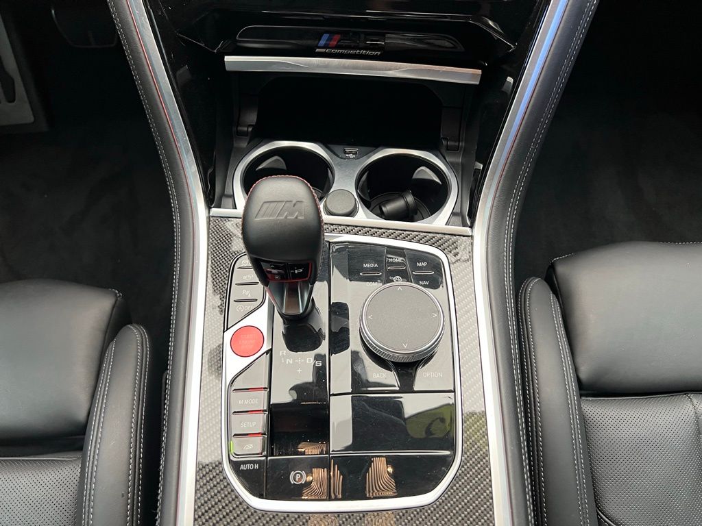 Thumbnail: 2023 BMW M8 - 12