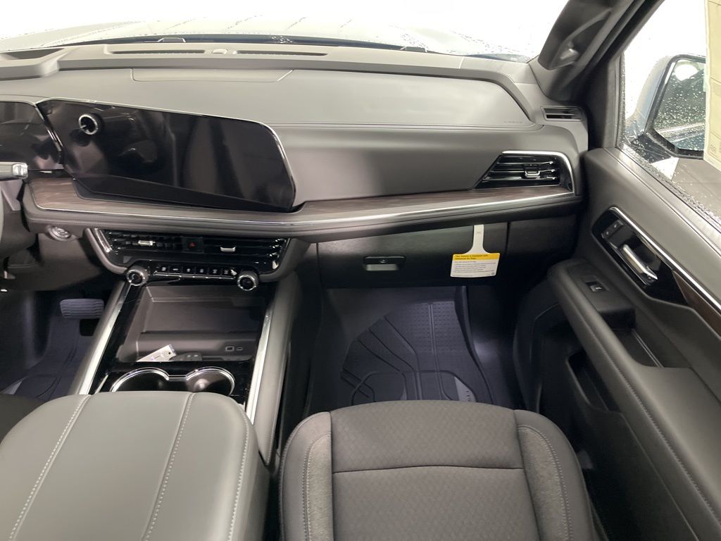 Thumbnail: 2026 Chevrolet Tahoe - 15