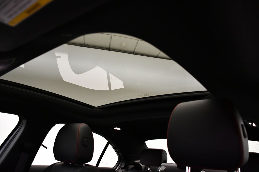 Thumbnail: 2022 Mercedes-Benz A-Class - 17