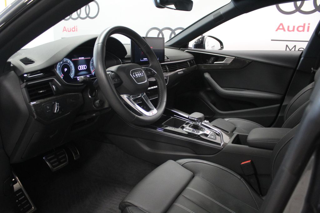 Thumbnail: 2023 Audi S5 - 11