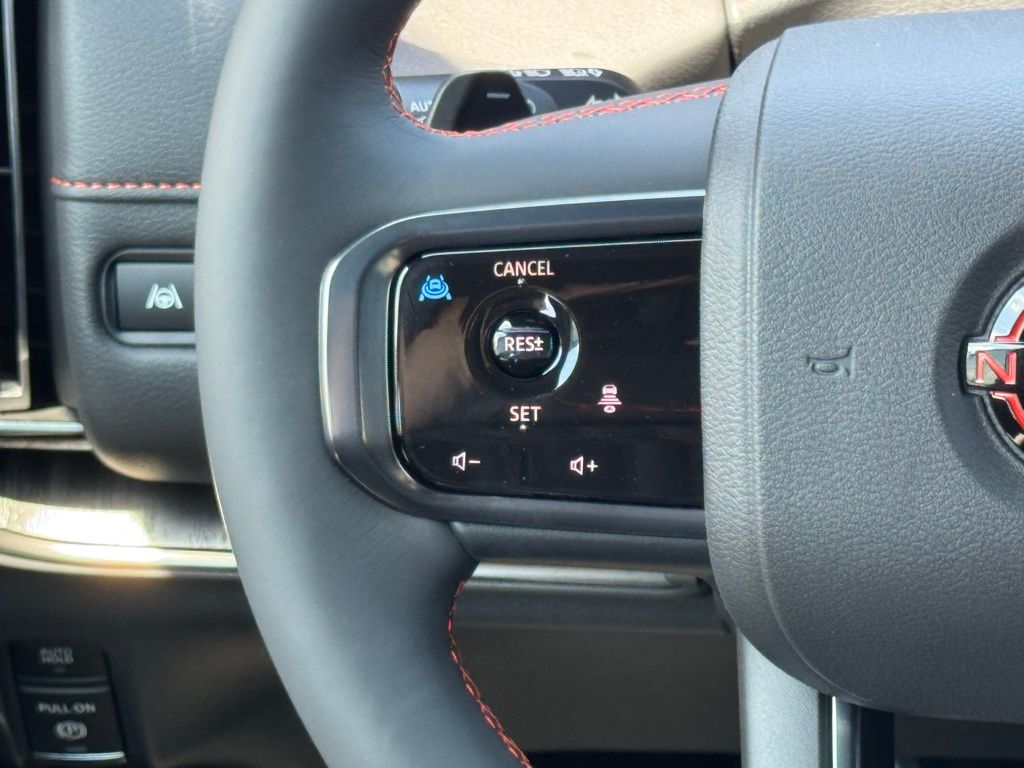 2025 Nissan Armada PRO-4X - Photo 24