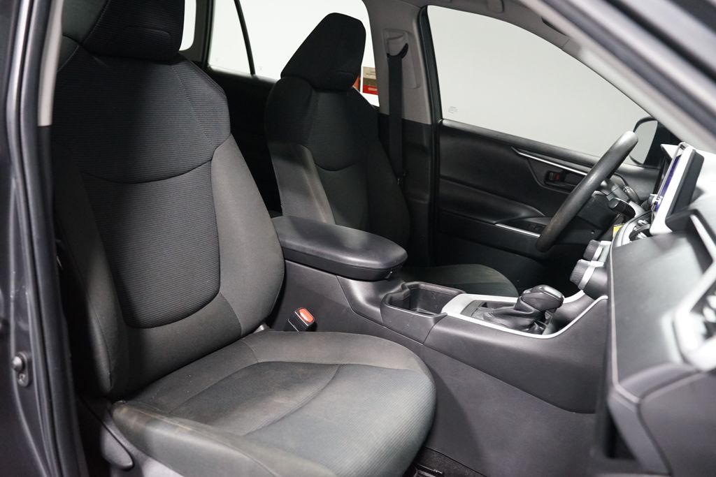 Thumbnail: 2023 Toyota RAV4 - 26