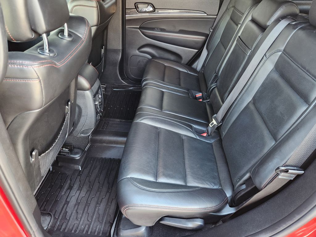 2019 Jeep Grand Cherokee Trailhawk Red at Autostrade