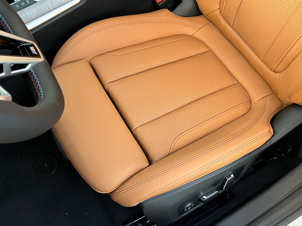 Thumbnail: 2026 BMW 4 Series - 15