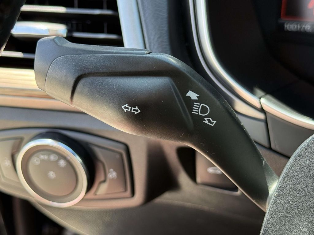 Used 2018 Black Ford SE image 26