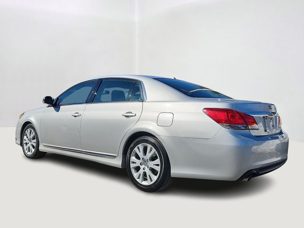 Thumbnail: 2012 Toyota Avalon - 6