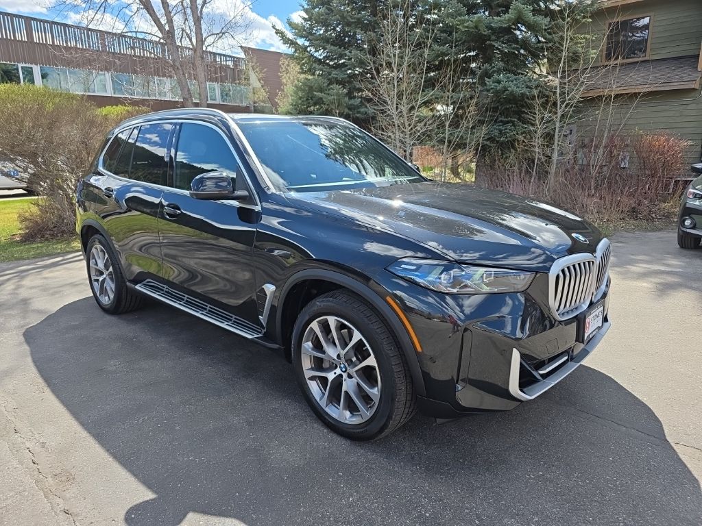 Black Sapphire Metallic 2026 BMW X5 SUV / Crossover All-Wheel Drive 8-Speed Automatic