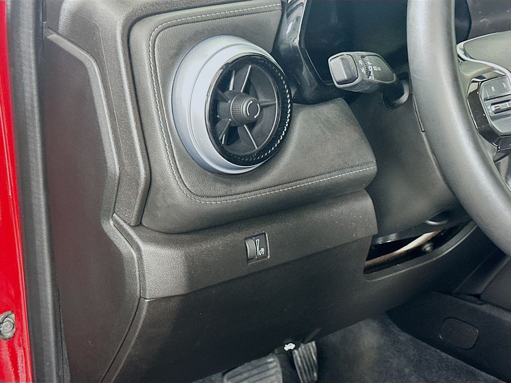 Thumbnail: 2024 Chevrolet Colorado - 10