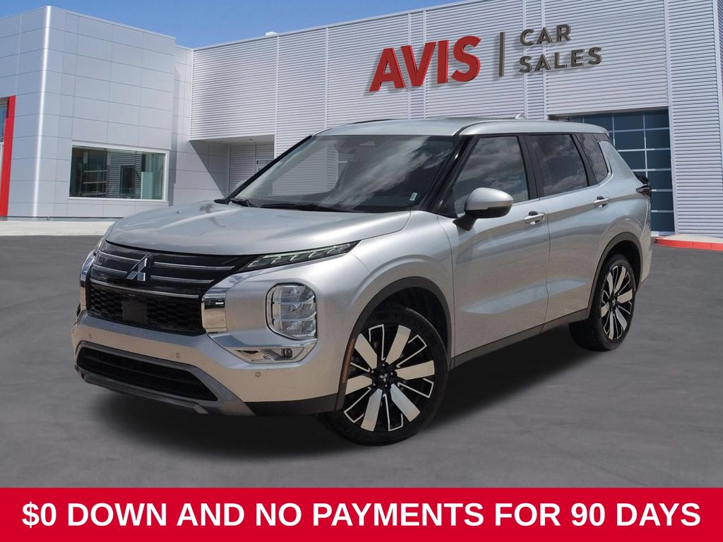 Silver 2025 Mitsubishi Outlander SUV / Crossover Front-Wheel Drive Continuously Variable Transmission