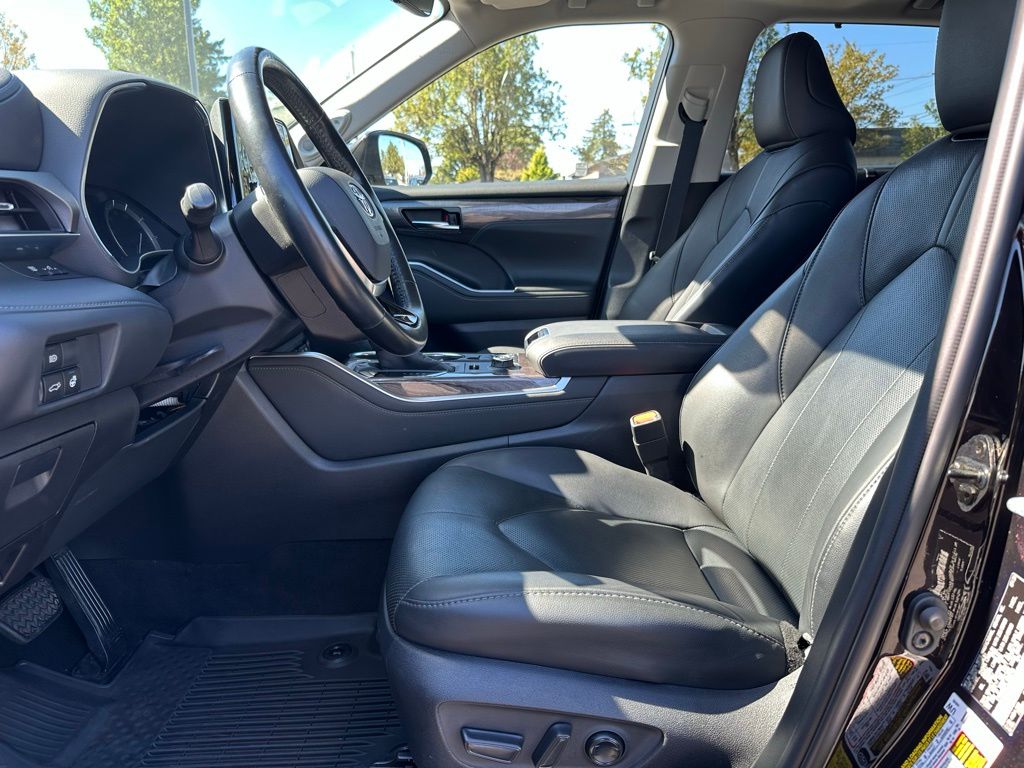 2020 Toyota Highlander Limited