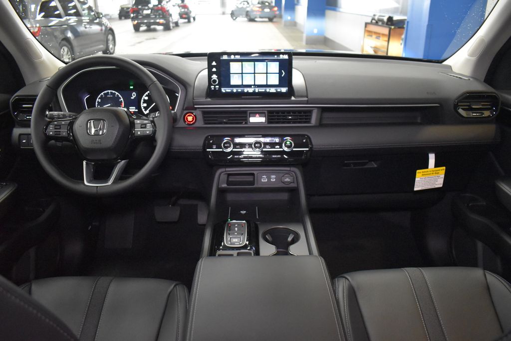 Thumbnail: 2025 Honda Pilot - 10