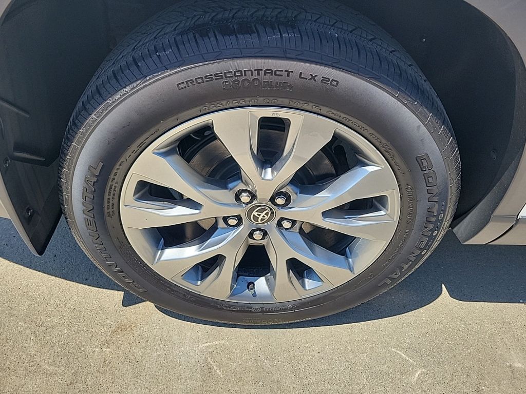 Used 2024 Toyota Grand Highlander SUV