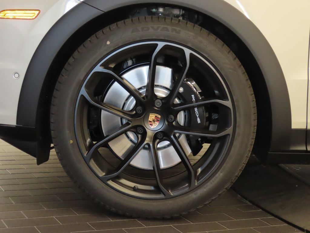 Thumbnail: 2026 Porsche  - 11