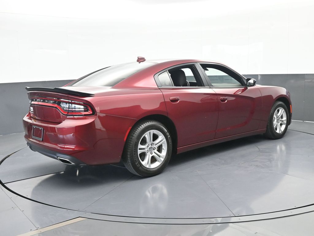Used 2023 Octane Red Pearlcoat Dodge SXT image 6