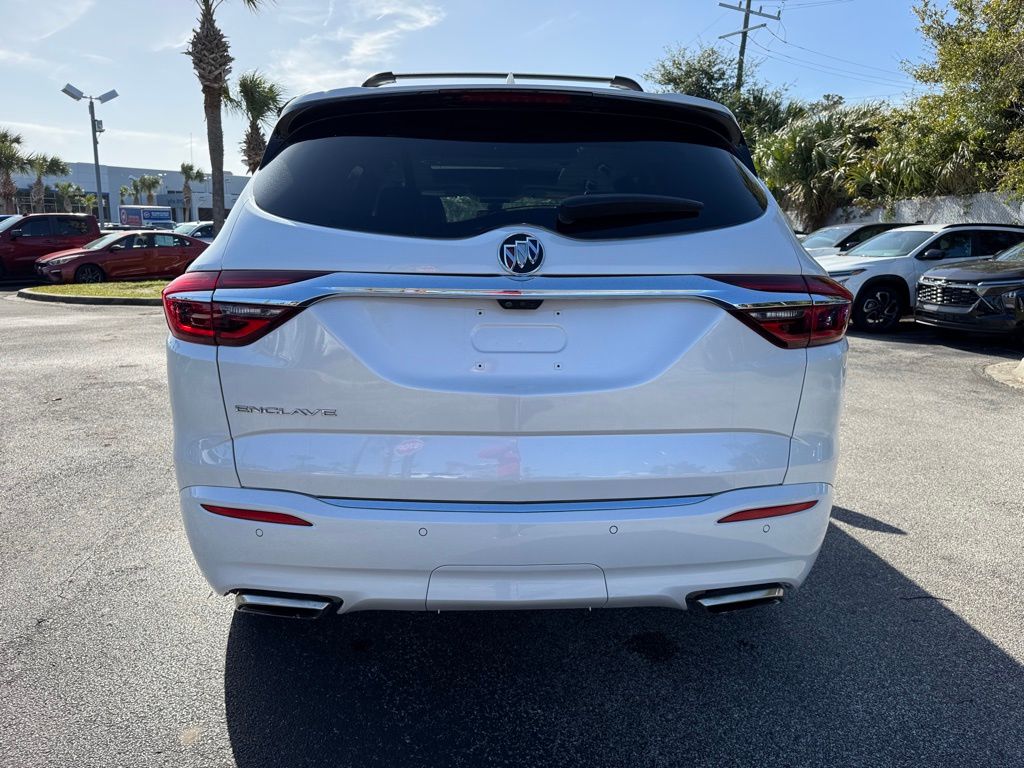 2021 Buick Enclave Avenir 7