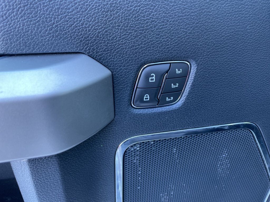 Certified Used 2022 White Ford Lariat image 34