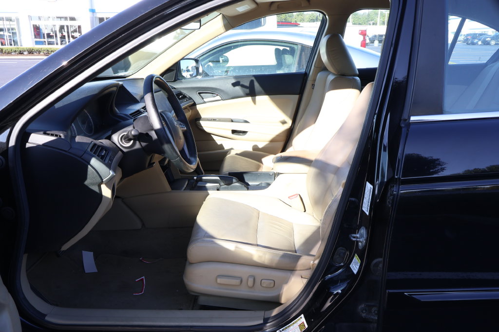 Thumbnail: 2012 Honda Accord - 7