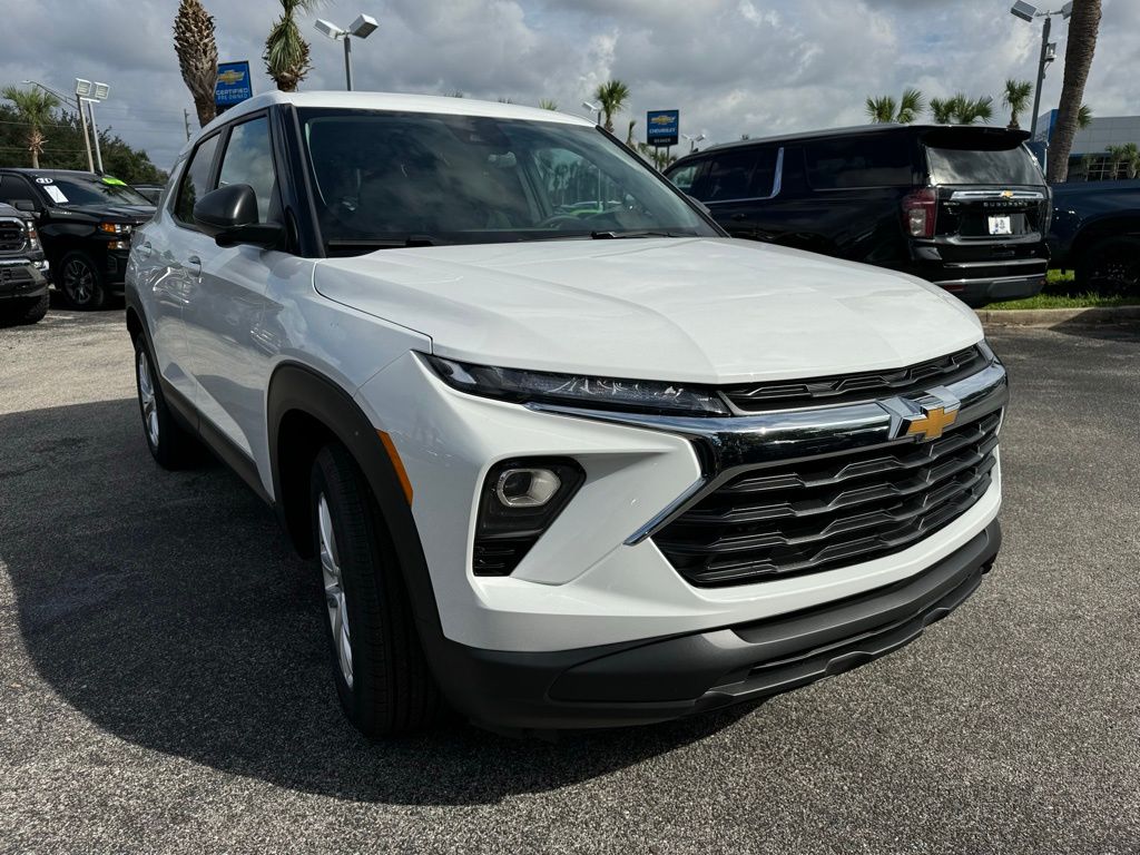 2025 Chevrolet TrailBlazer LS 9