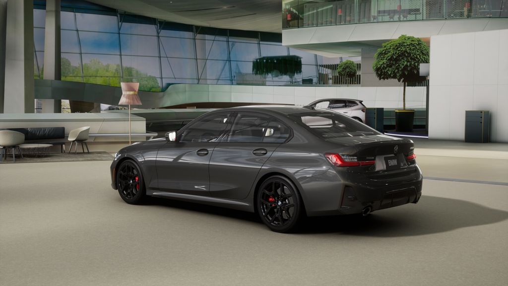 Thumbnail: 2026 BMW 3 Series - 2