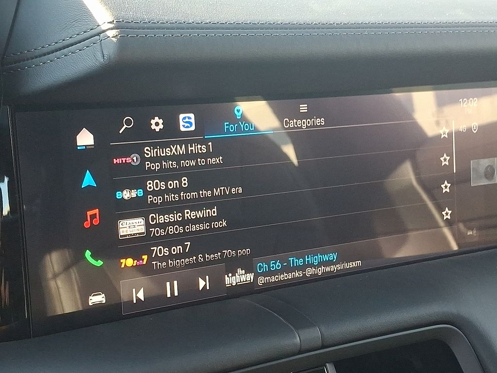 Thumbnail: 2026 Porsche Taycan - 20