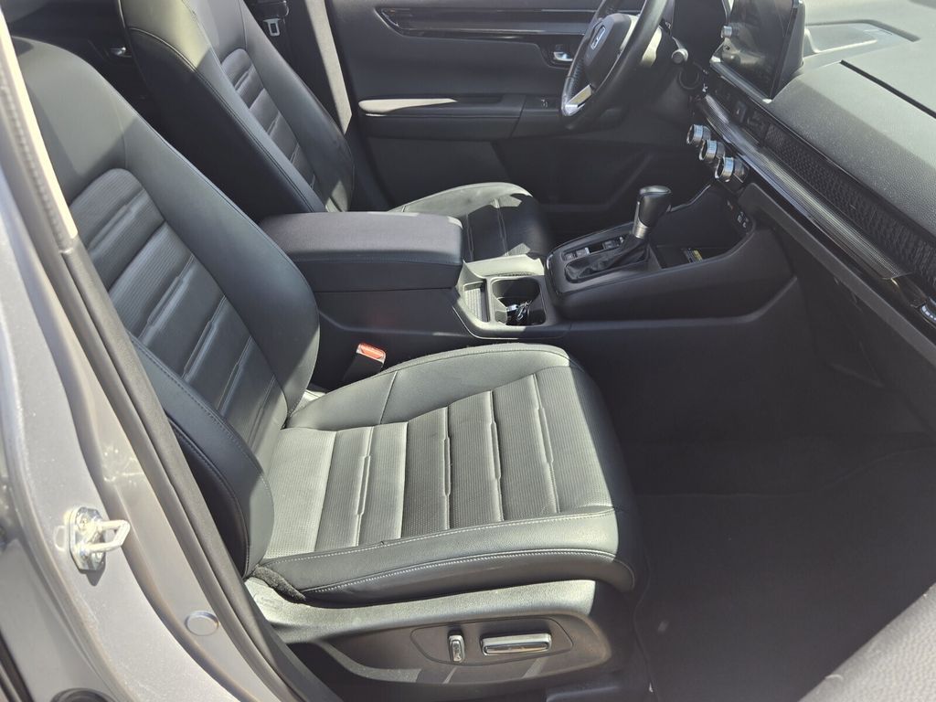 2025 Honda CR-V - $24,989