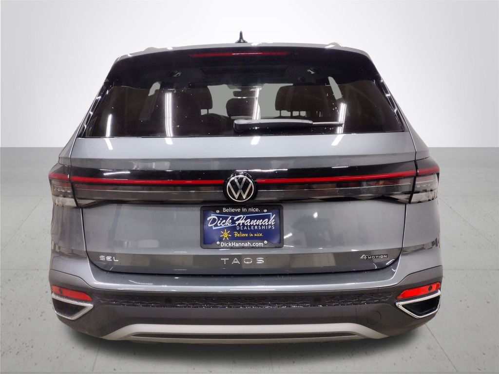 2025 Volkswagen Taos 1.5T SEL