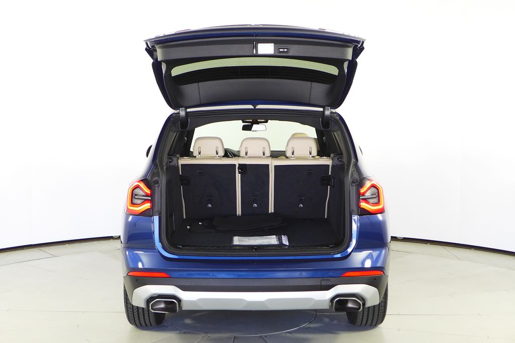 Thumbnail: 2023 BMW X3 - 10