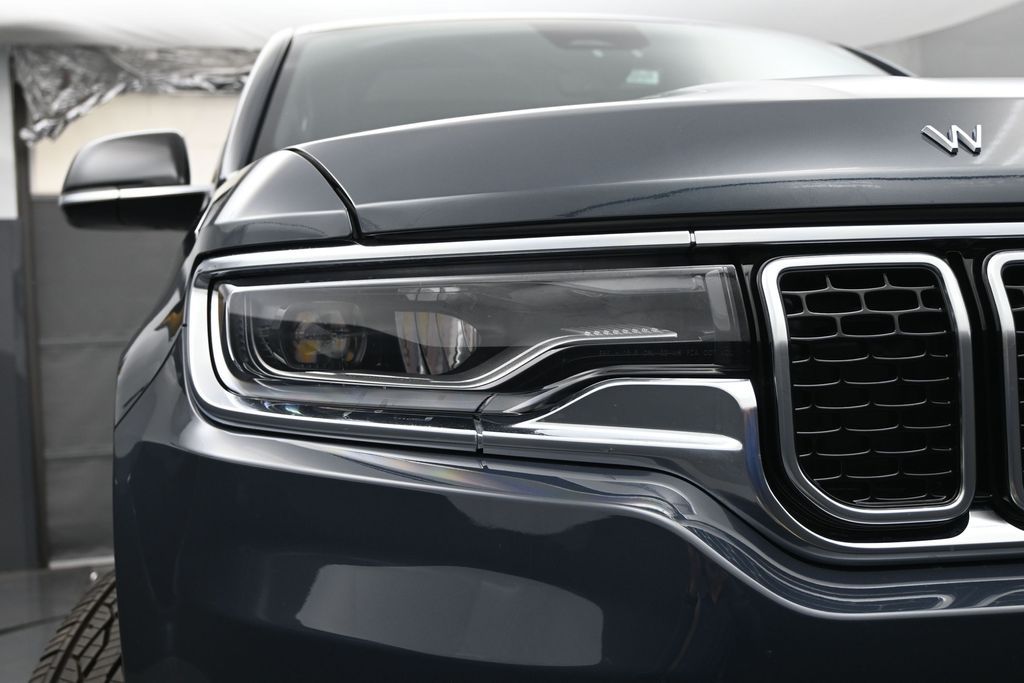 2023 Jeep Wagoneer L Series III 4x4