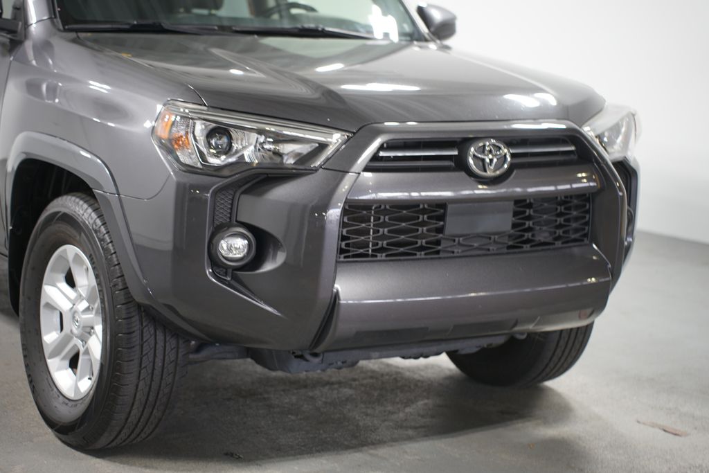 2021 Toyota 4Runner SR5 4