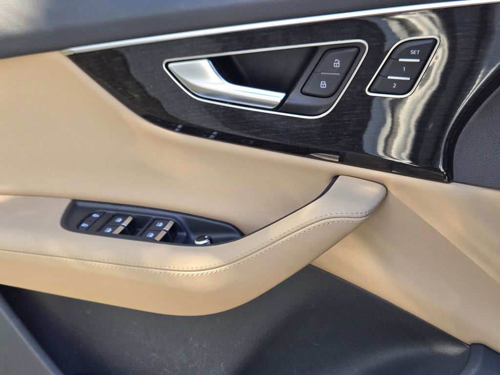 used 2023 Audi Q7 car, priced at $43,482