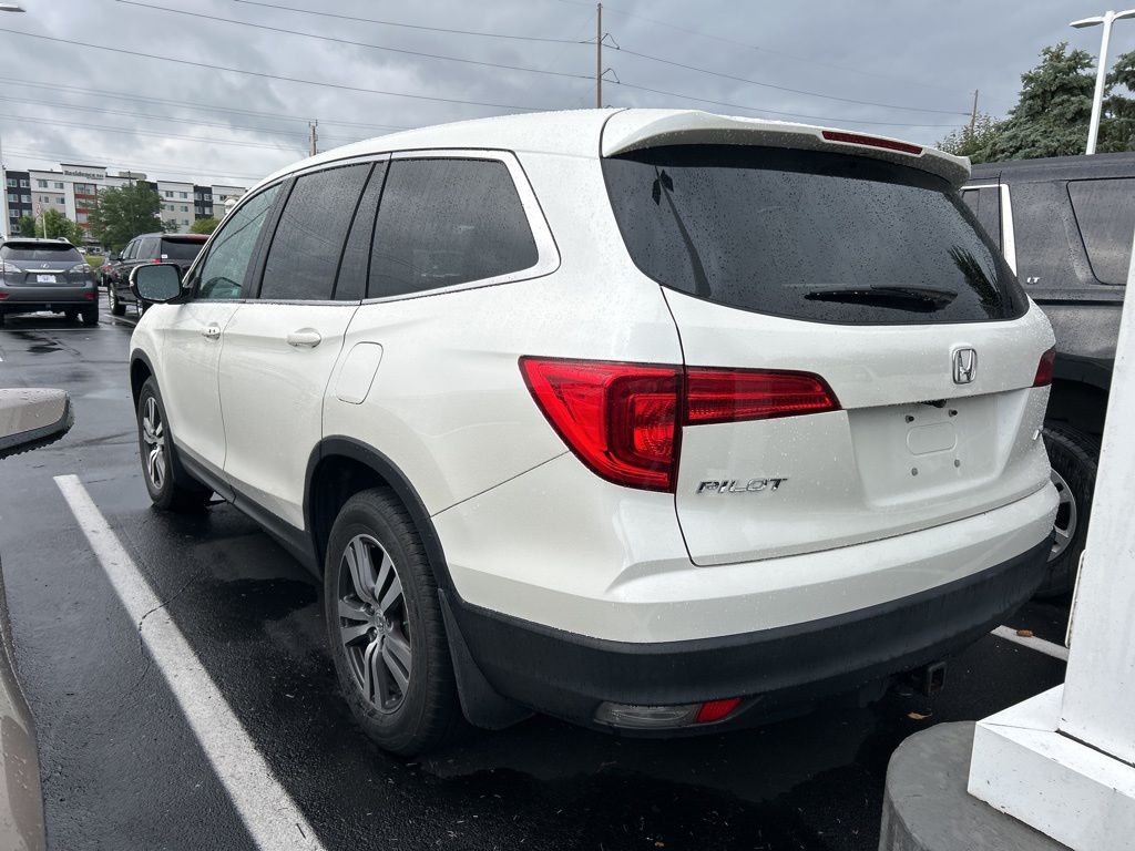 Thumbnail: 2018 Honda Pilot - 2