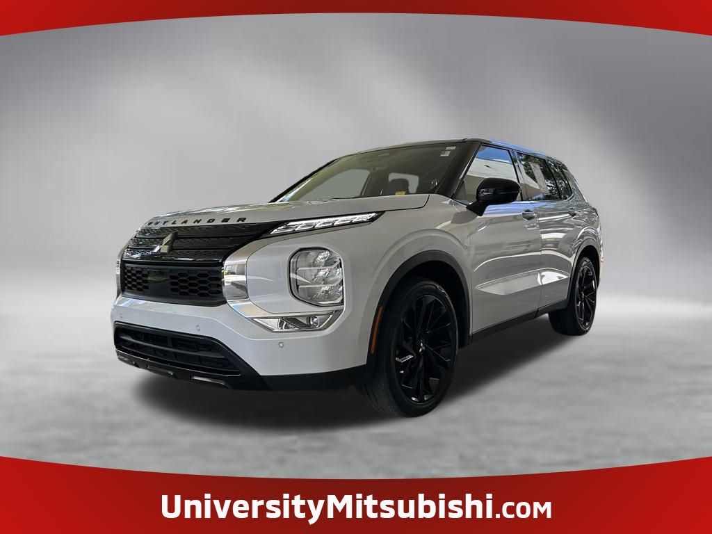 White 2023 Mitsubishi Outlander SUV / Crossover  Continuously Variable Transmission