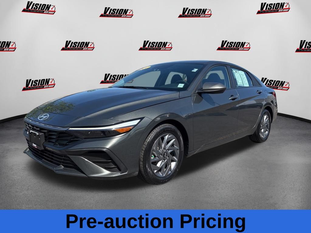 Amazon Gray 2024 Hyundai Elantra Sedan Front-Wheel Drive Continuously Variable Transmission