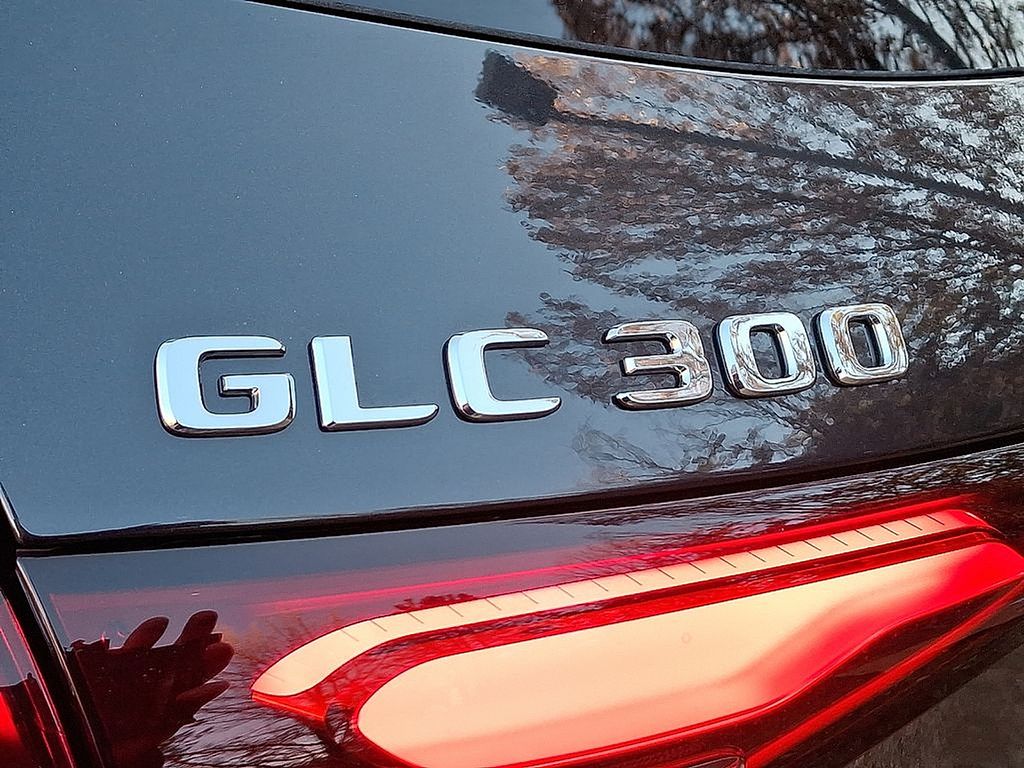 Thumbnail: 2026 Mercedes-Benz GLC - 19