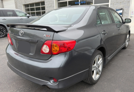 View vehicle photo 3