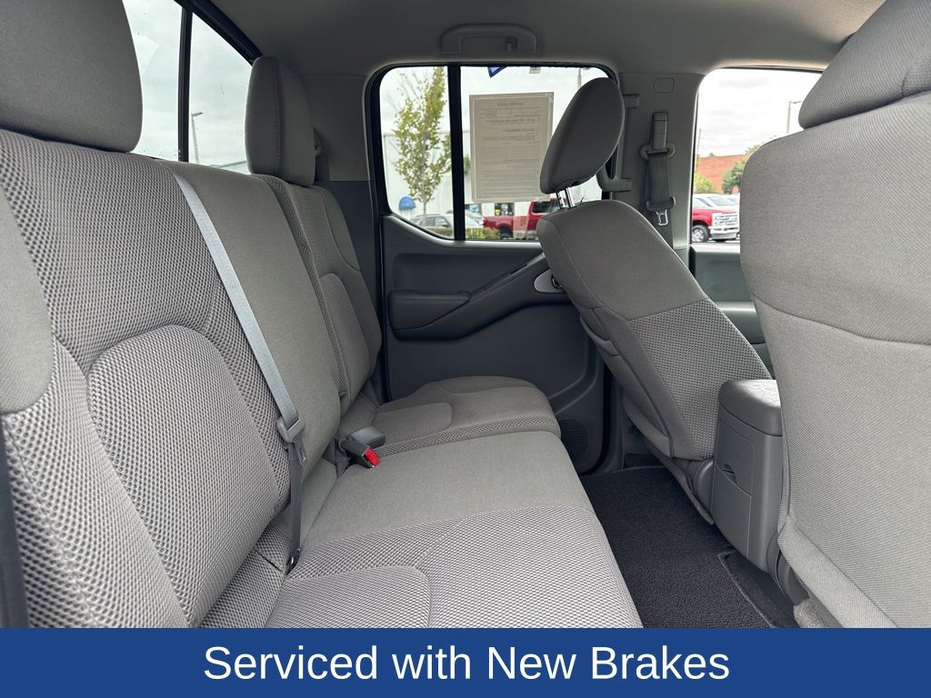 2020 Nissan Frontier Crew Cab SV 4x2